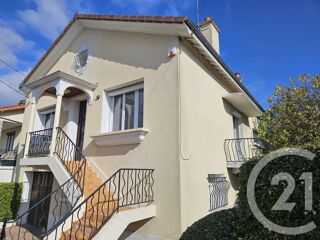  Maison  vendre 6 pices 181 m