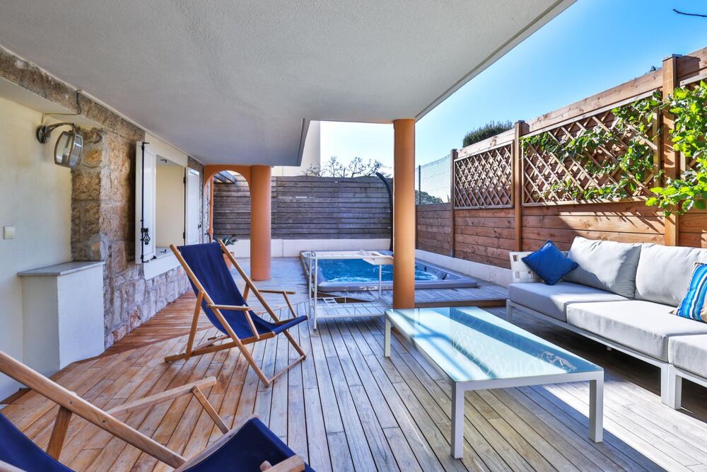 vente Maison - 6 pièce(s) - 197 m² Nice (06300)