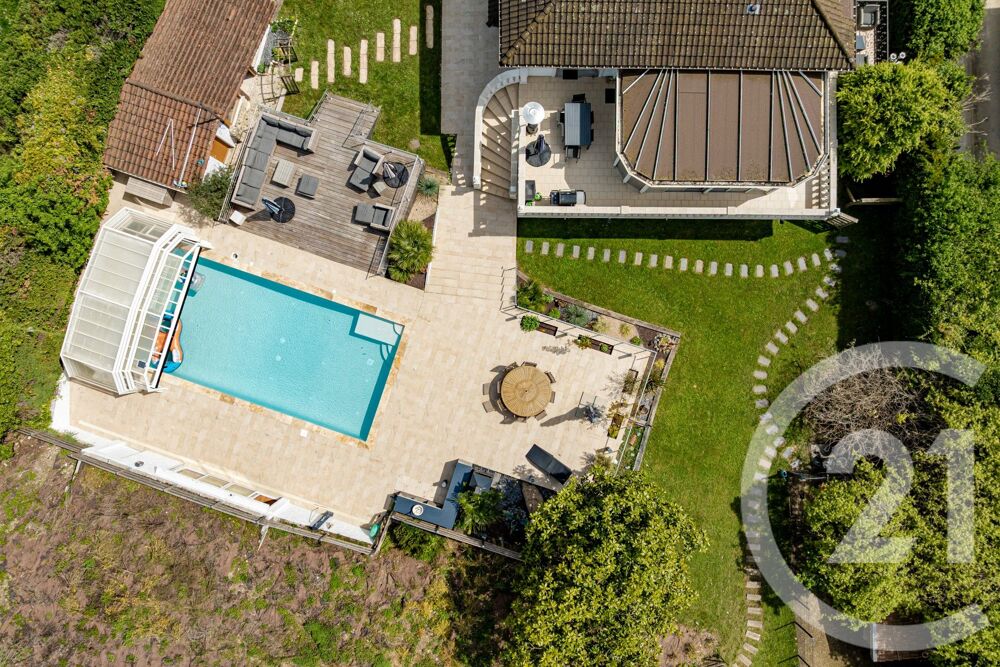 vente Maison - 8 pièce(s) - 183 m² Veurey-Voroize (38113)