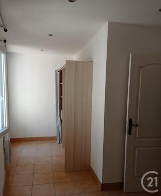  Appartement à louer 2 pièces 39 m²