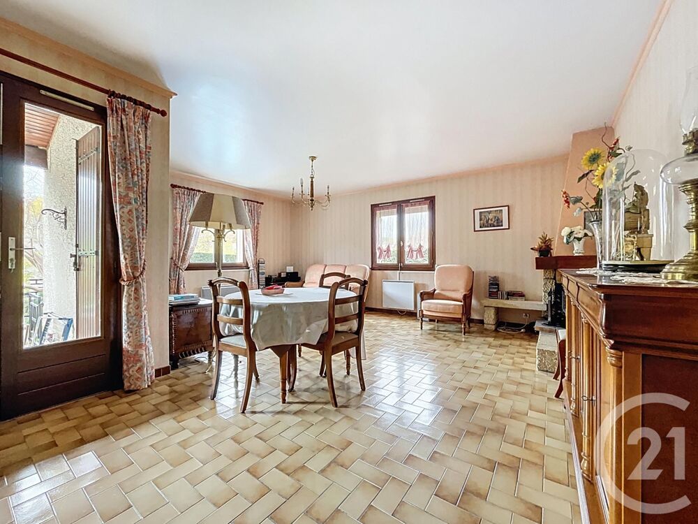 vente Maison - 7 pièce(s) - 169 m² Bagnols-sur-Cèze (30200)