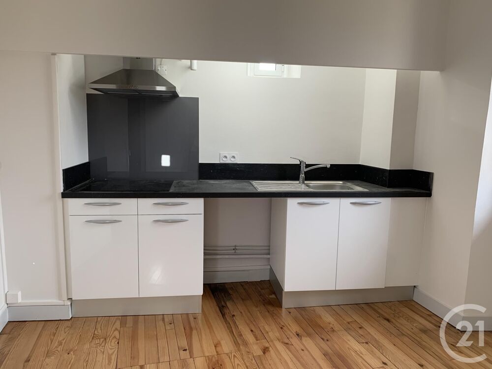 vente Immeuble - 460 m² Castillon-en-Couserans (09800)