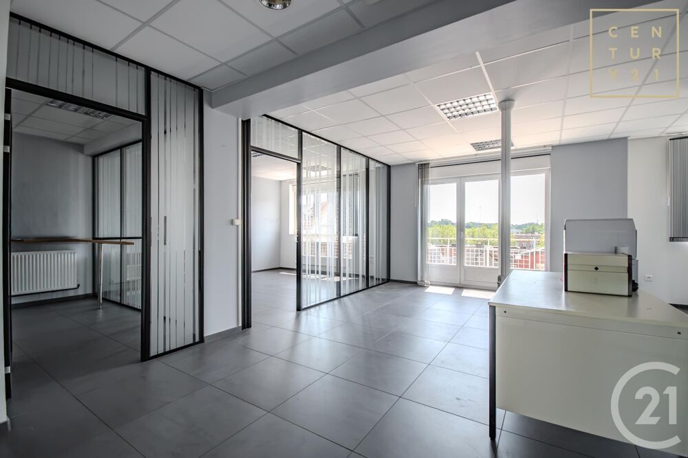 En bref : Appartement de 189 m² à vendre à Maubeuge....