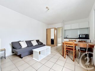  Appartement à louer 1 pièce 21 m²