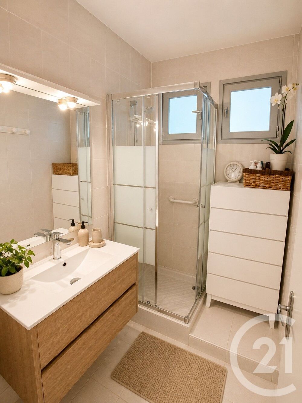 location Appartement - 3 pièce(s) - 72 m² Lavelanet (09300)
