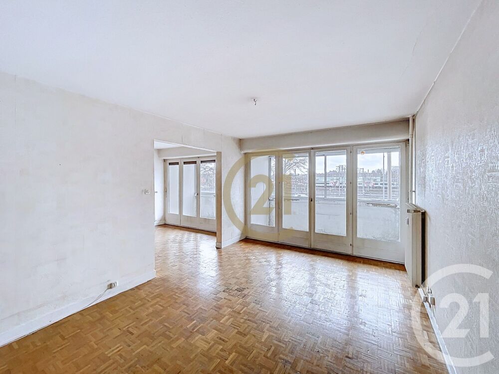 Découvrez à Belfort cet appartement de 106m² situé au pr....