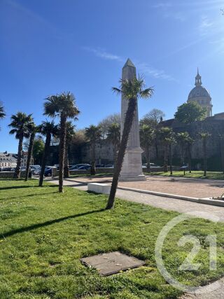  Immeuble à vendre 210 m²