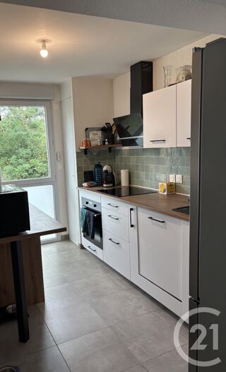  Appartement à louer 3 pièces 71 m²