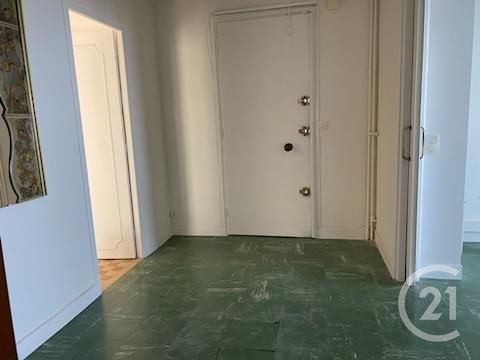  Appartement � louer 3 pi�ces 82 m�