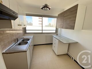  Appartement à louer 4 pièces 72 m²