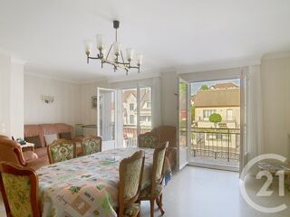  Maison à vendre 12 pièces 279 m²