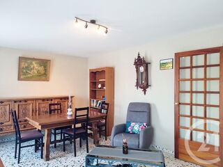  Maison � vendre 4 pi�ces 215 m�