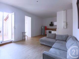  Immeuble � vendre 180 m�