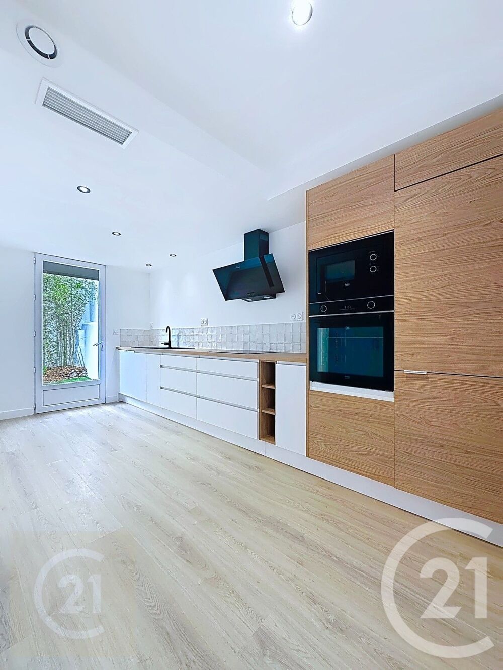 Béziers, maison de 105m² entièrement rénovée, dans un qu....