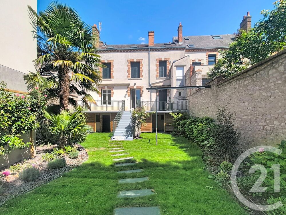 location Maison - 10 pièce(s) - 310 m² Orleans (45100)