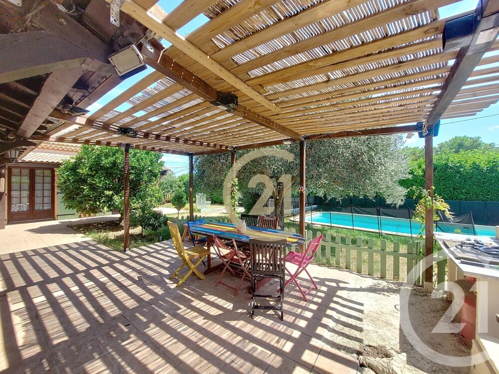 vente Maison - 6 pièce(s) - 243 m² Comps (30300)