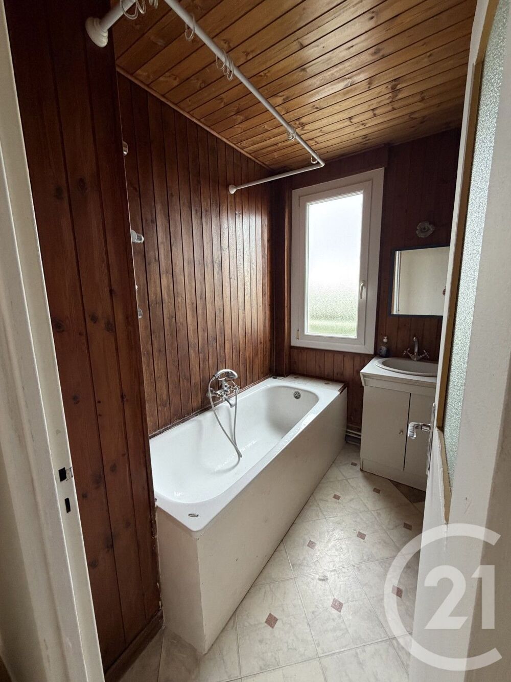 vente Appartement - 3 pièce(s) - 54 m² Saint-Quentin (02100)