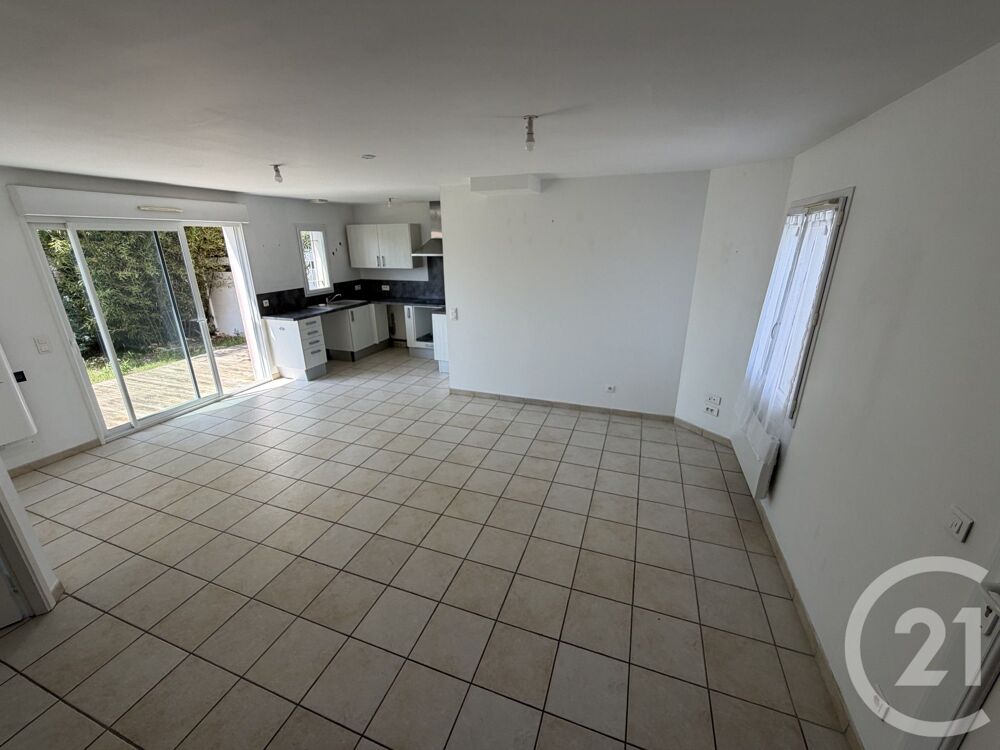 ROYAN Quartier Pasteur Commerces à 350 Mètres. Maison ....