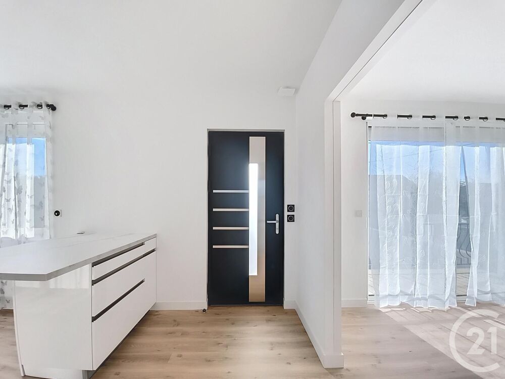 vente Maison - 7 pièce(s) - 176 m² Avanton (86170)