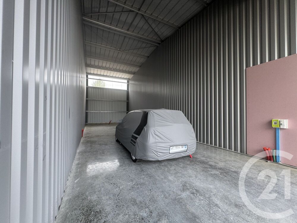 location Parking / Garage - 70 m² Téthieu (40990)