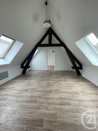  Appartement à louer 2 pièces 40 m²