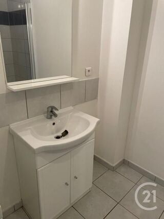  Appartement � louer 2 pi�ces 34 m�