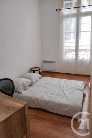  Appartement à louer 3 pièces 45 m²