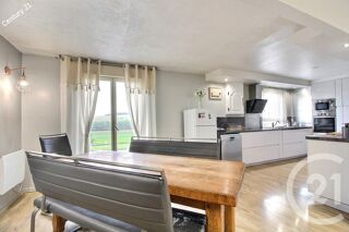  Maison � vendre 11 pi�ces 240 m�