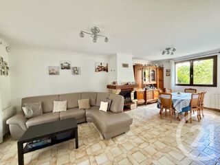  Maison � vendre 6 pi�ces 220 m�