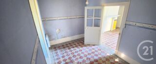  Maison à vendre 12 pièces 136 m²