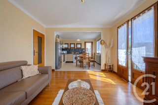  Appartement � vendre 4 pi�ces 74 m�