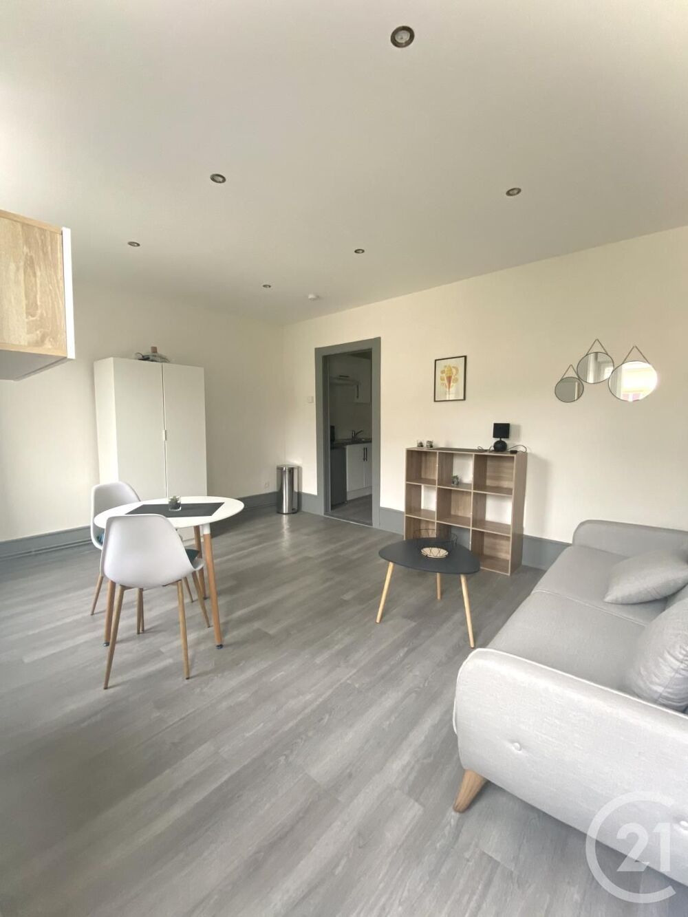 location Appartement - 1 pièce(s) - 25 m² Sainte-Suzanne (25630)