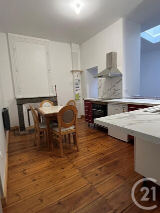  Appartement à louer 2 pièces 37 m²