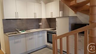  Appartement à louer 2 pièces 45 m²