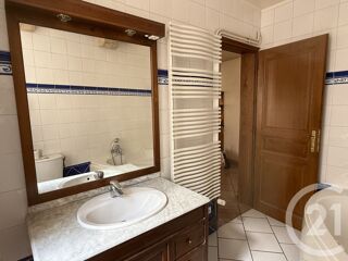  Appartement � vendre 4 pi�ces 137 m�