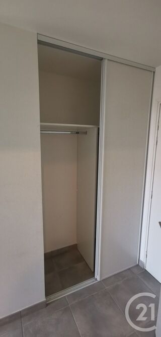  Appartement à louer 2 pièces 41 m²