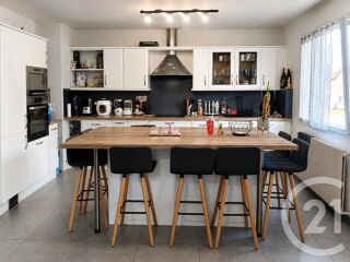  Maison à vendre 4 pièces 174 m²