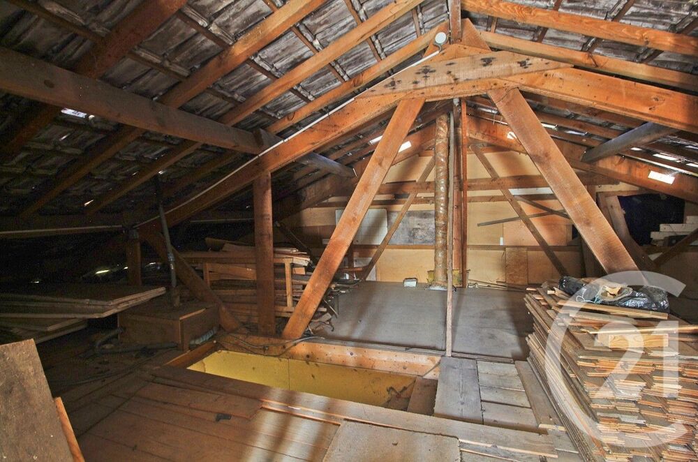 vente Maison - 5 pièce(s) - 202 m² Bressolles (01360)