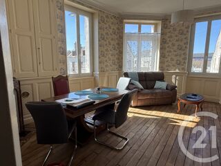  Immeuble  vendre 243 m