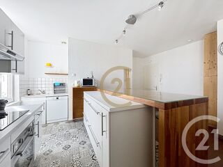  Appartement à louer 2 pièces 54 m²