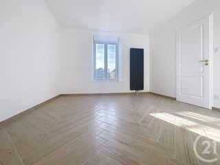  Maison à vendre 8 pièces 320 m²