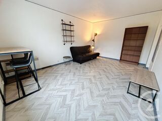  Appartement à louer 1 pièce 28 m²
