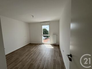  Appartement à louer 3 pièces 61 m²