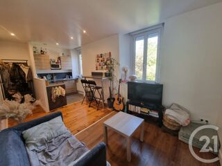  Appartement à louer 3 pièces 46 m²