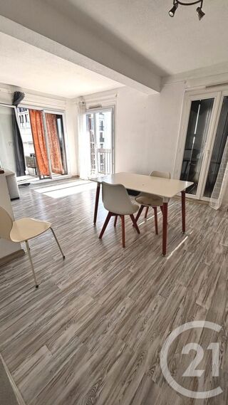  Appartement à louer 2 pièces 58 m²