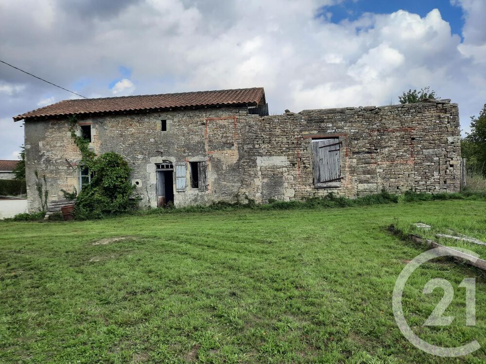 LA MAGDELEINE proche de VILLEFAGNAN, cette ancienne ferm....
