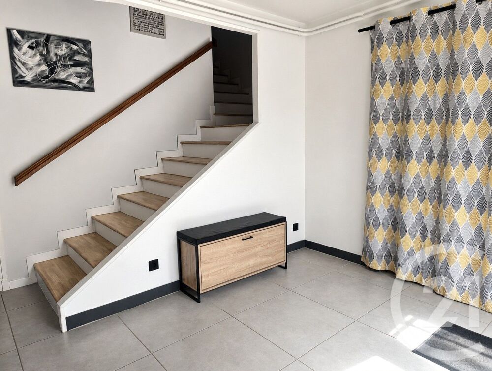 vente Maison - 4 pièce(s) - 174 m² Saint-Julien-sur-Reyssouze (01560)