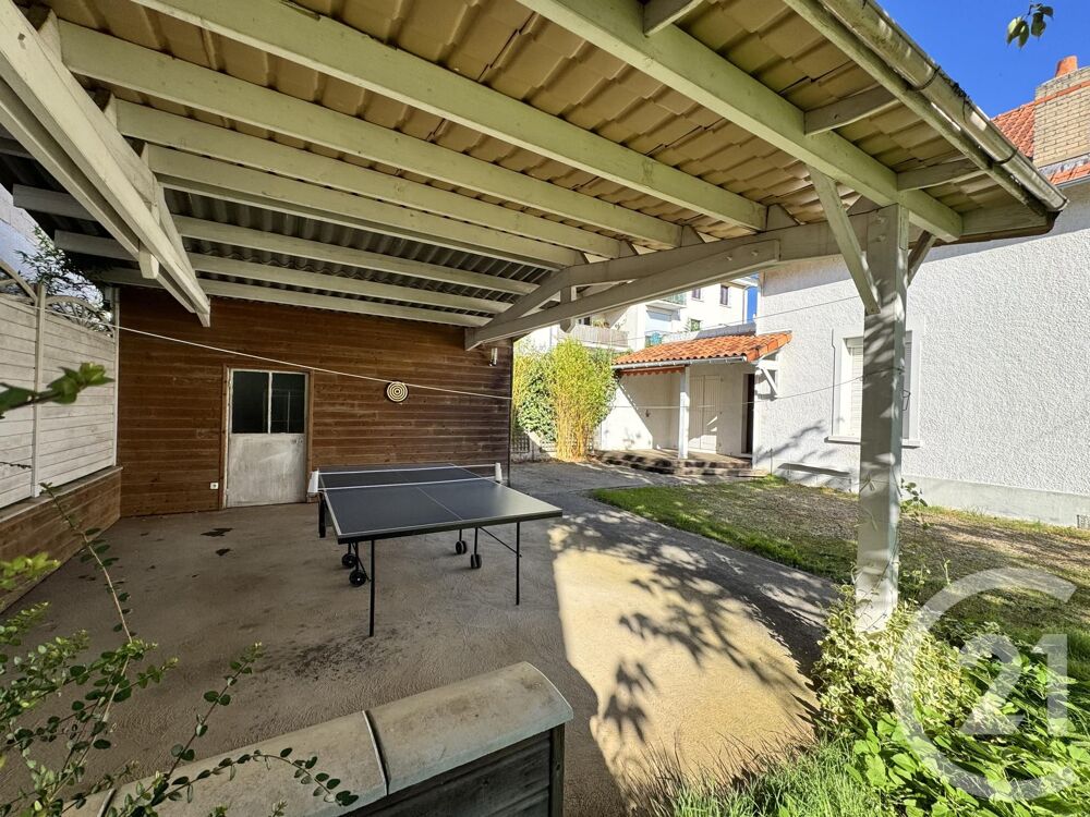 À vendre à Poitiers. Découvrez cette maison pleine d....
