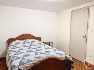  Appartement à louer 2 pièces 68 m²