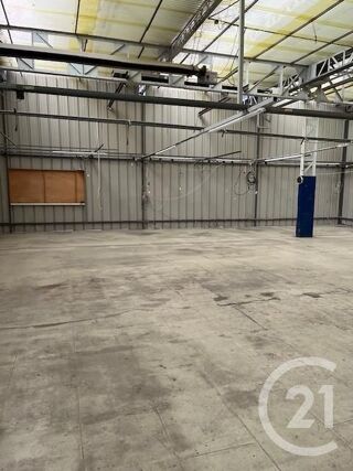  Immeuble à vendre 3200 m²